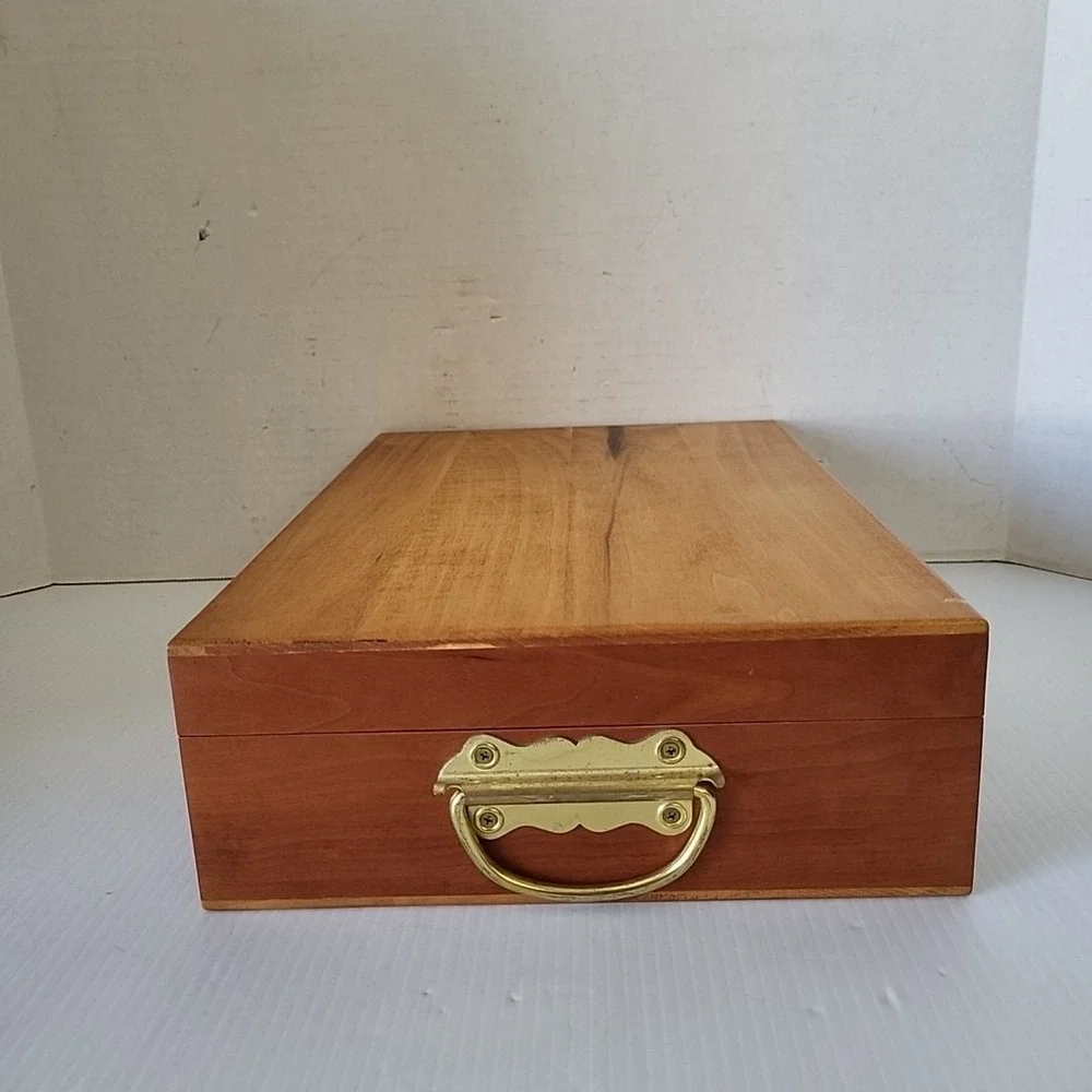 Handmade Native American Style Wood‎ Medicine Box Travel Case